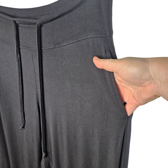 SOLD. BAREFOOT DREAMS Luxe Milk Jersey Black Lounge Pants Joggers Women's Medium - Picture 4 of 8